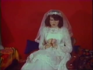 Hot Vintage Anal Sex Movie Slutty Virgin Bride Fucked in Ass